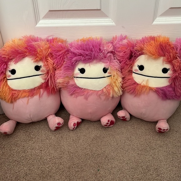 Squishmallows Caparinne the Bigfoot 8” NWT - Picture 5 of 5